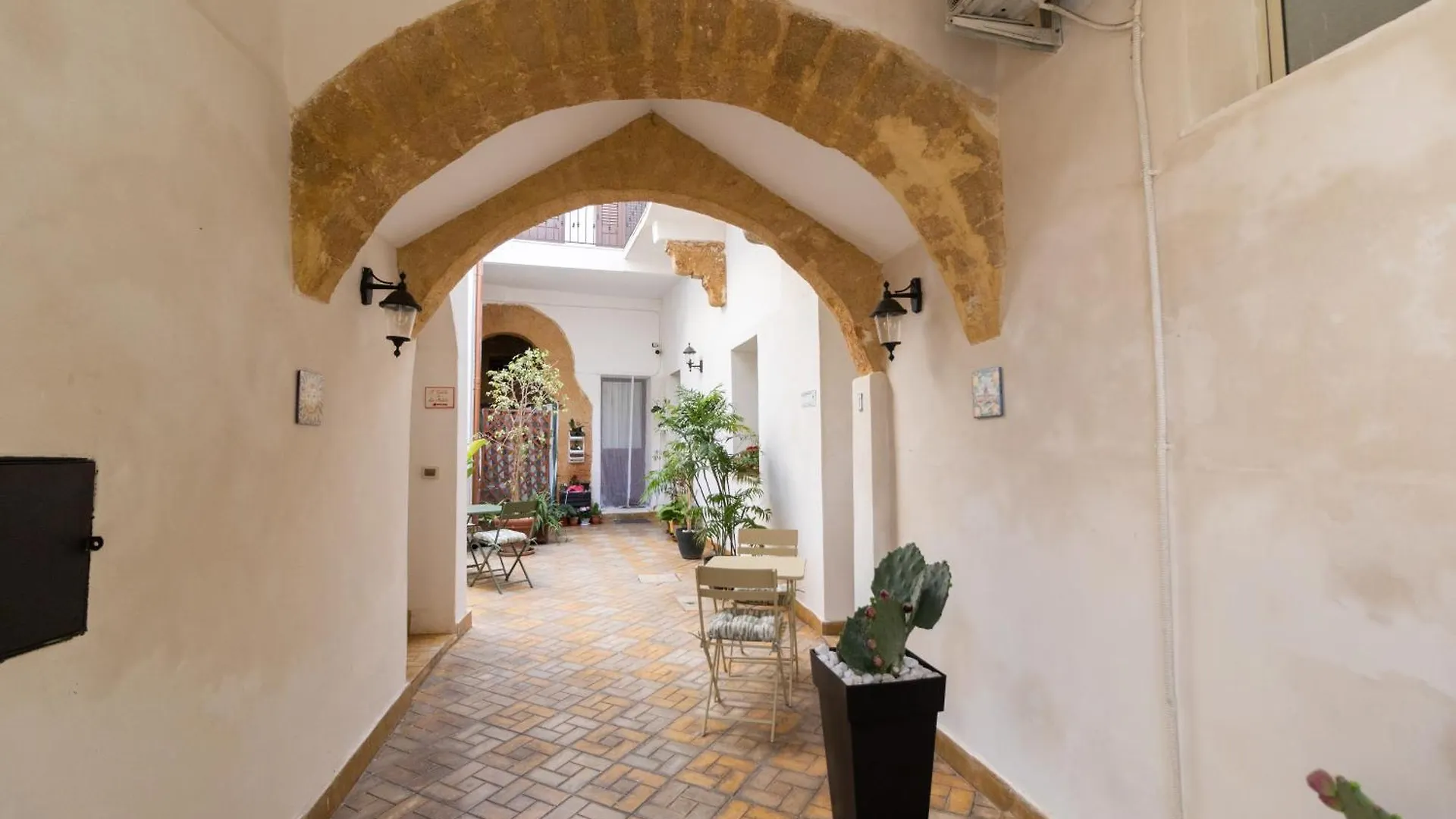 Il Cortile Di San Michele - Home 1 Marsala